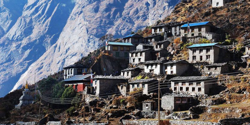 Rolwaling Tea House & Camping Trek